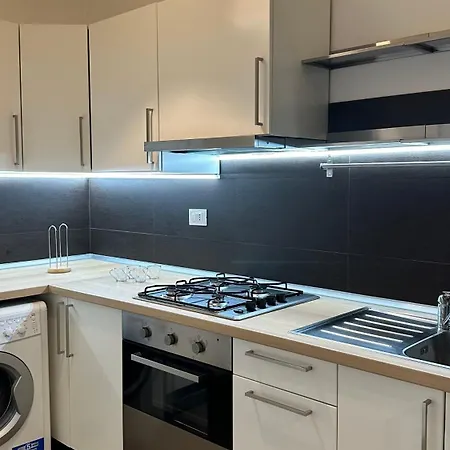 Vista Sullo Stretto *