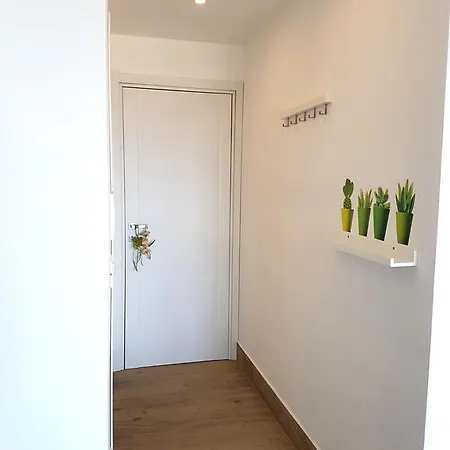 Daire Vista Sullo Stretto